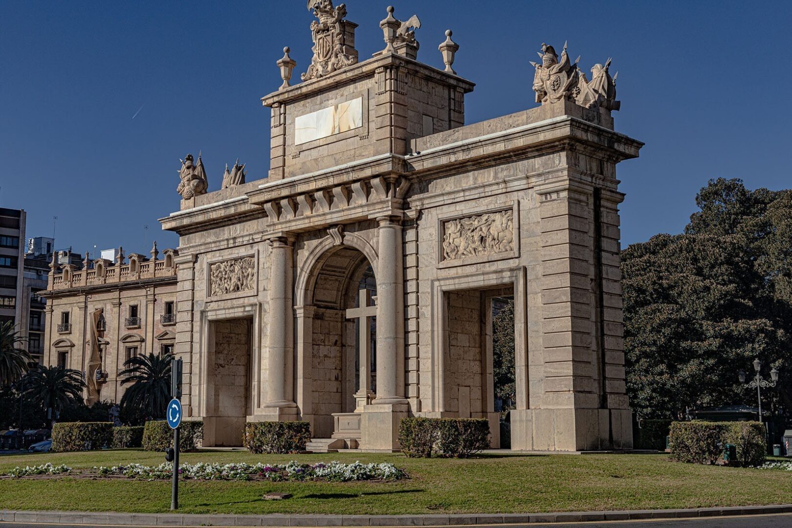 Puerta de la Mar - Valencia