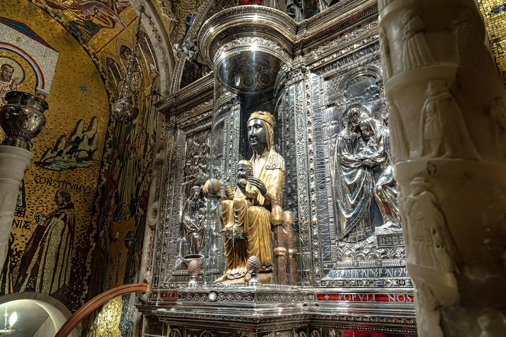 Schwarze Madonna im Kloster Montserrat